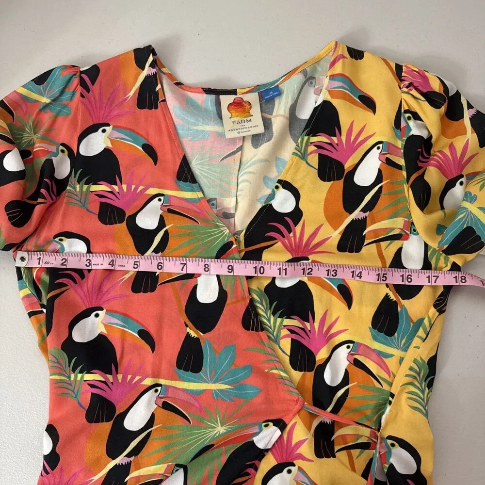 Farm Rio for Anthropologie Rainforest Toucan Wrap Blouse Size XS Beaded Tassel